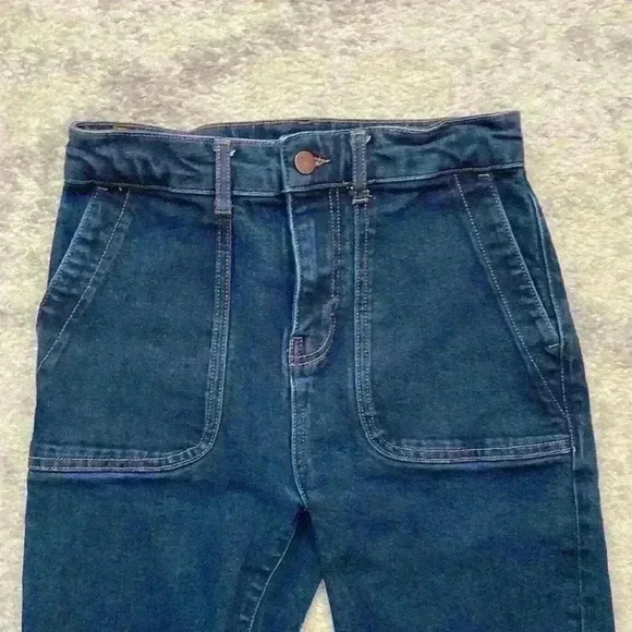 Boden Utility Flare Jeans - Picture 2 of 6